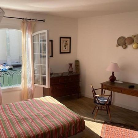 Charming Apartment Overlooking The Lake City Grimaud Exteriör bild